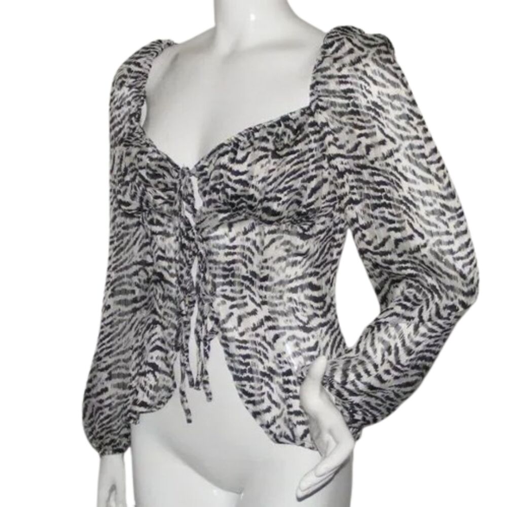 new NASTY GAL Top, 8, Zebra print, Long Sleeves, Tie front - Picture 4 of 12